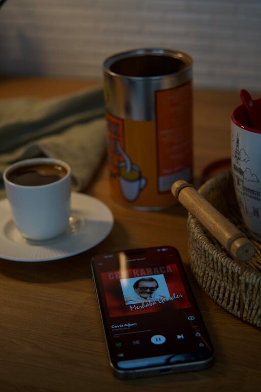 How to Create a Relaxing Playlist for Evenings